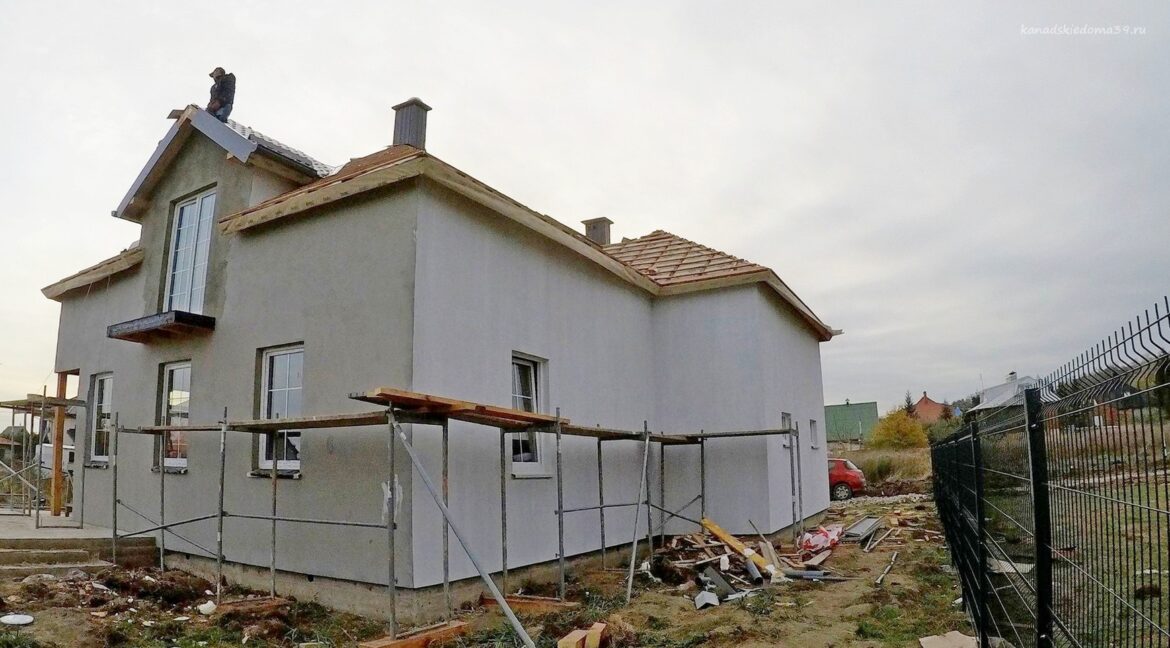 Этапы строительства дома из SIP панелей. Идут отделочные работы - фото 30
